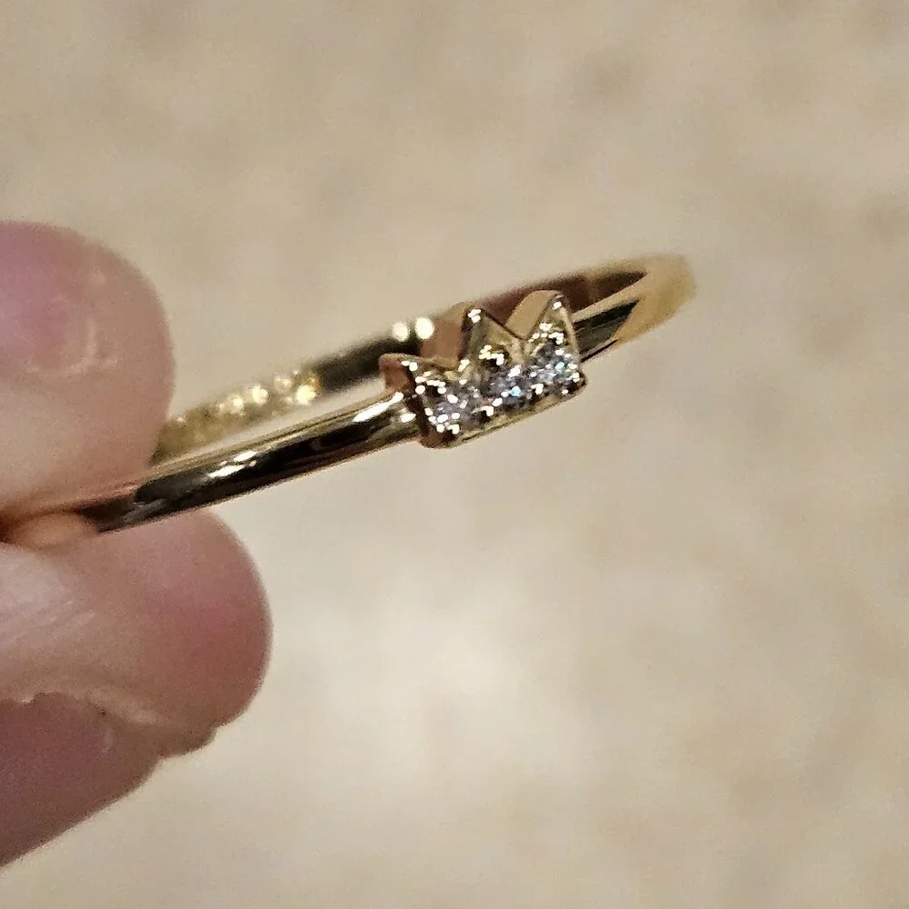 RARE MONICA RICH KOSANN BRIDGERTON QUEEN TIARA STACKING POESY DIAMOND 18K RING